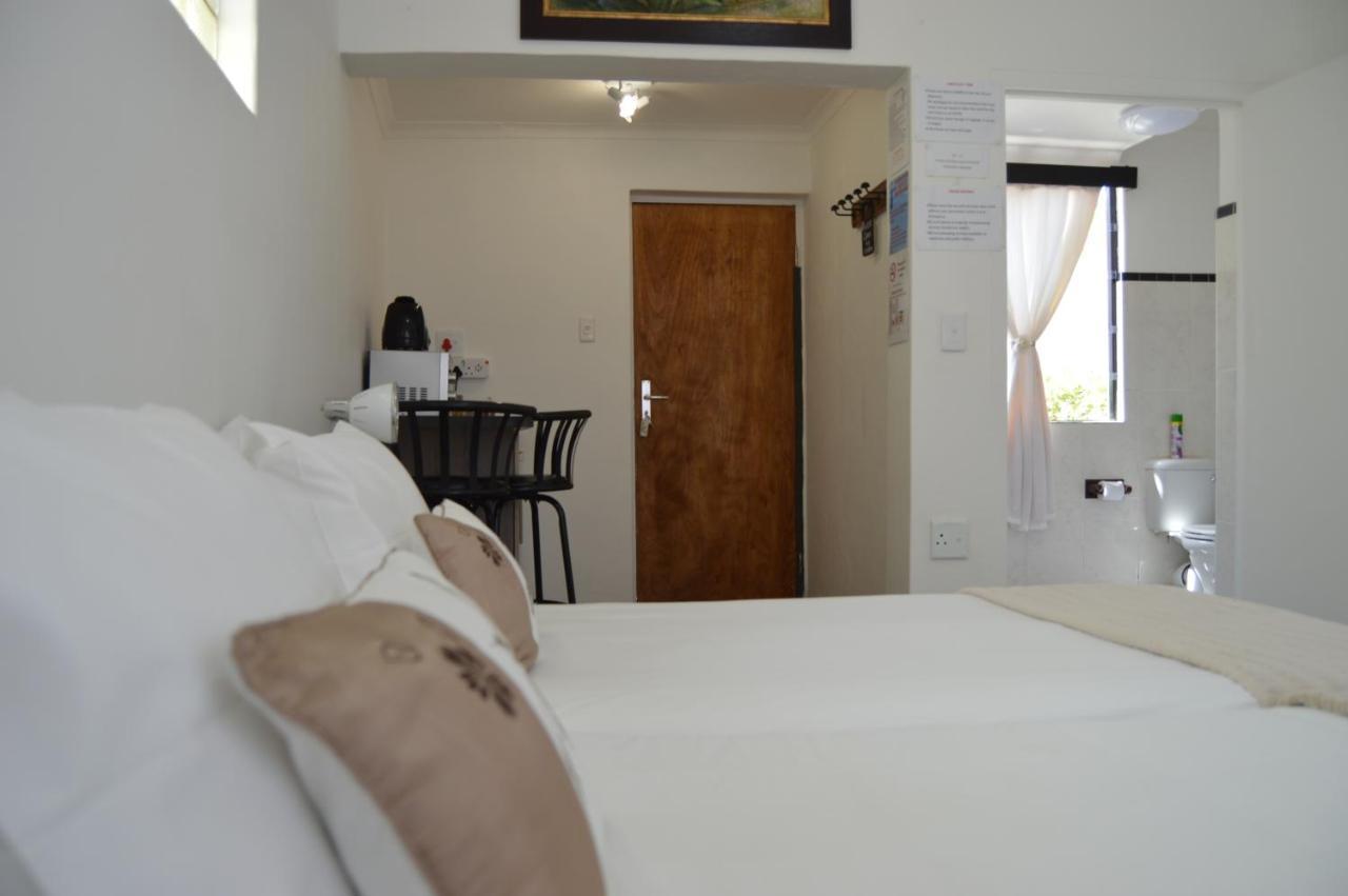 Lüderitz Villelodge Accommodation מראה חיצוני תמונה