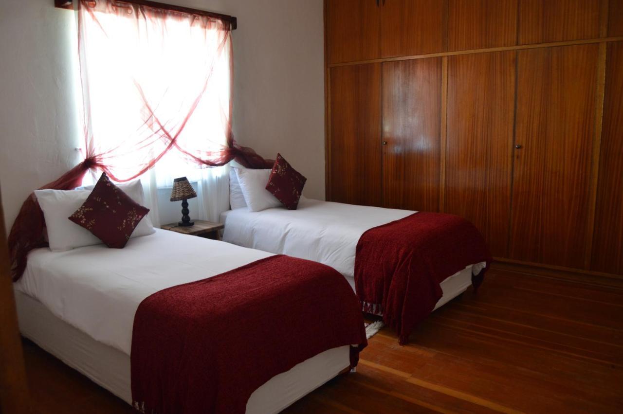 Lüderitz Villelodge Accommodation מראה חיצוני תמונה